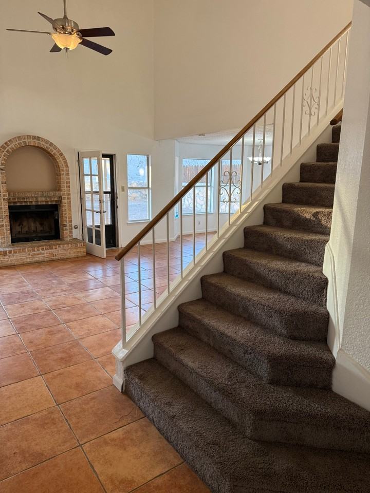 11917 Van Gogh Dr - Photo 6 of 18