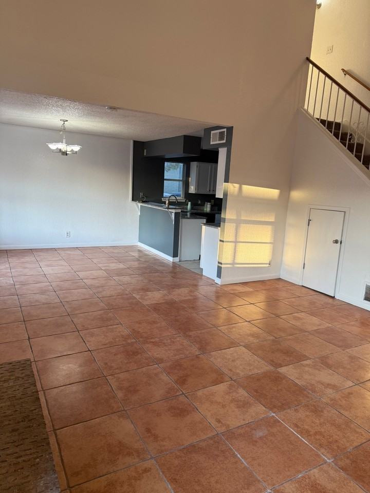 11917 Van Gogh Dr - Photo 7 of 18