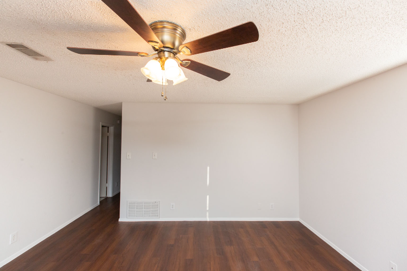 2102 Courtney St #A - Photo 4 of 17