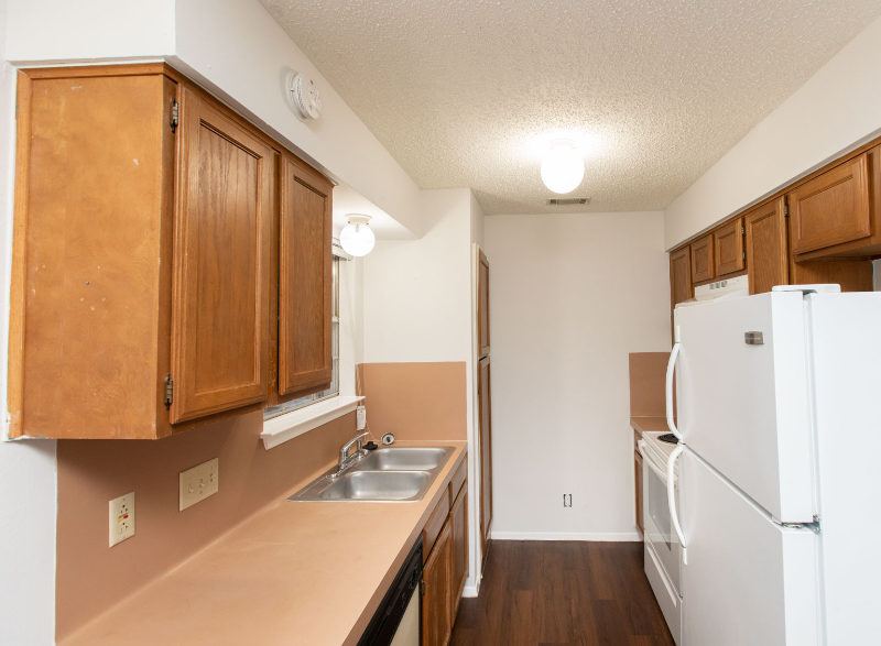 2102 Courtney St #A - Photo 5 of 17