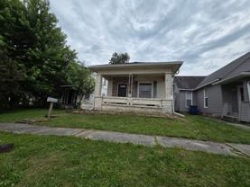 1206 17th St - Photo 1 of 1