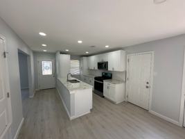 featured image of 629 W Mimosa St