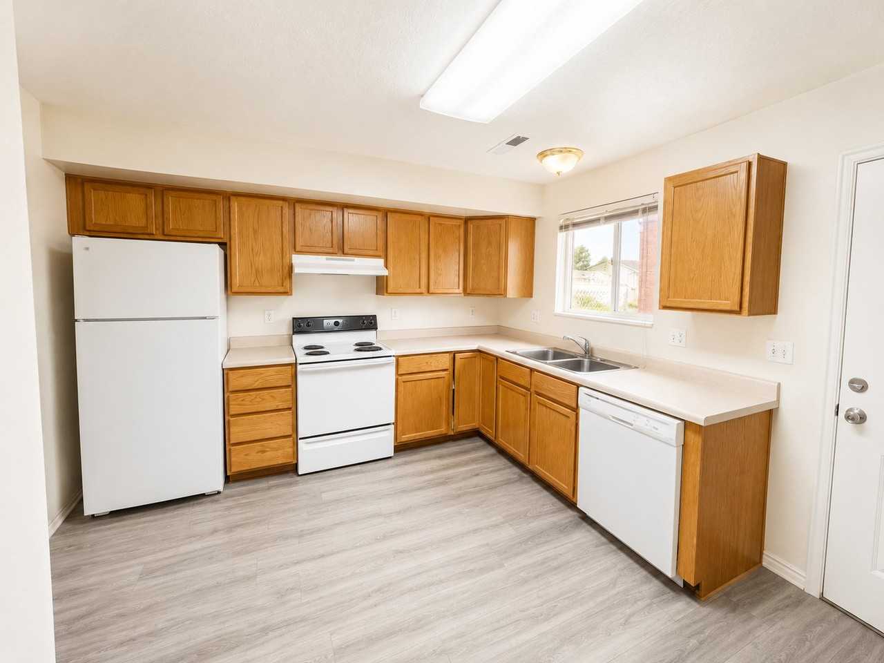 1100 E St #104 - Photo 2 of 14