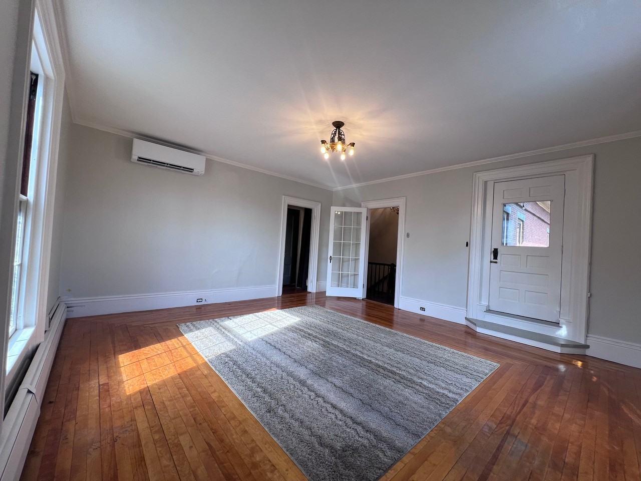 179 Lowell St #2 - Photo 3 of 23