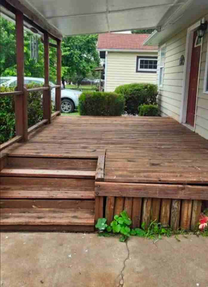 730 N Webster Ave - Photo 7 of 13