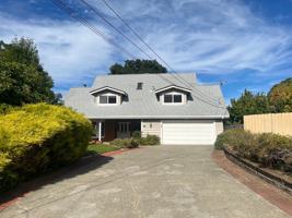 featured image of 22 Brassie Ct