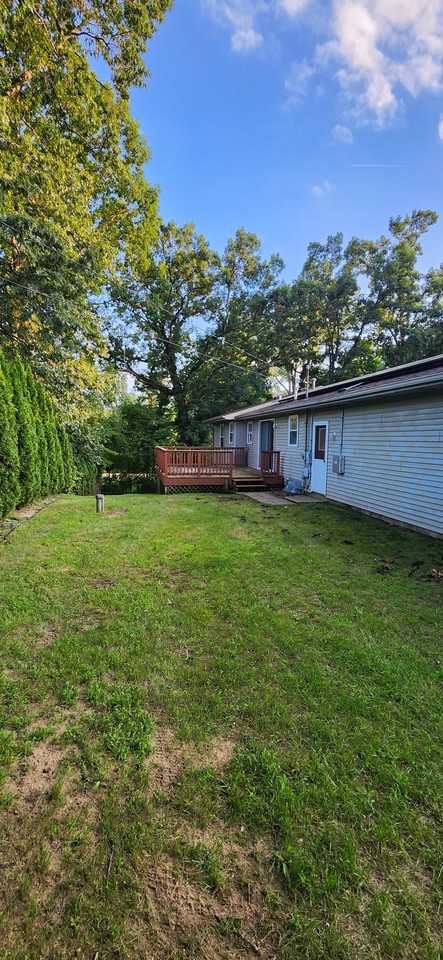 11155 Portage Rd - Photo 2 of 13