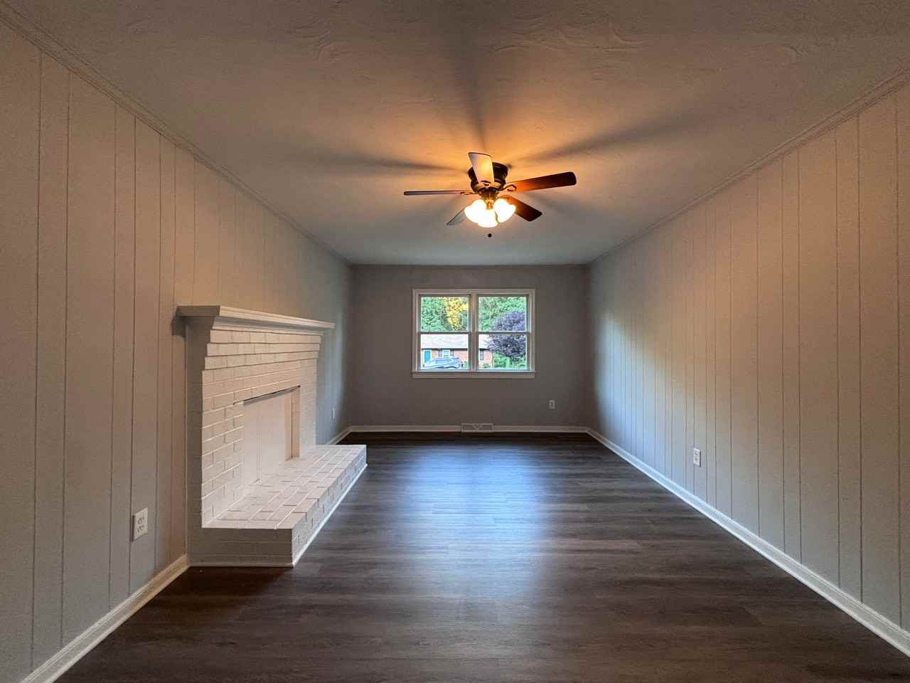 2710 Puckett Ct - Photo 7 of 19