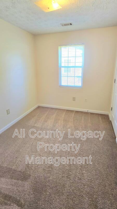 32 Maria Cir - Photo 4 of 8