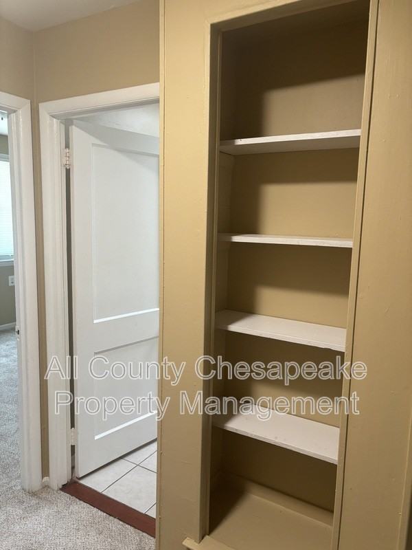 2825 Eastshire Dr - Photo 7 of 15