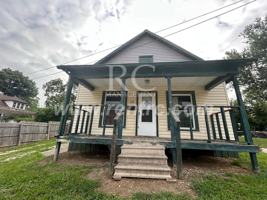featured image of 13 S Alexander St #S