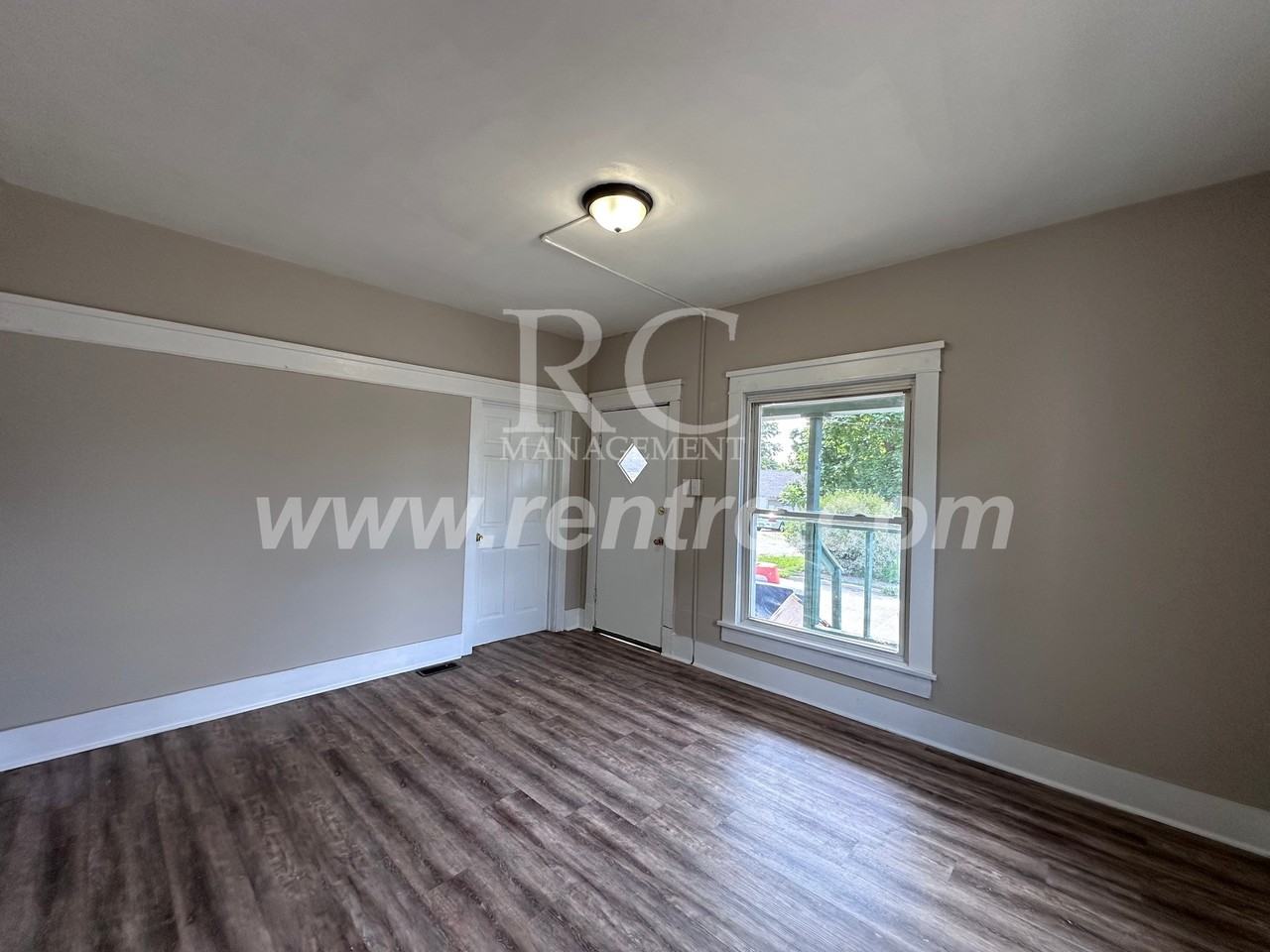 13 S Alexander St #S - Photo 7 of 14