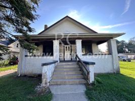 featured image of 1115 Harmon St