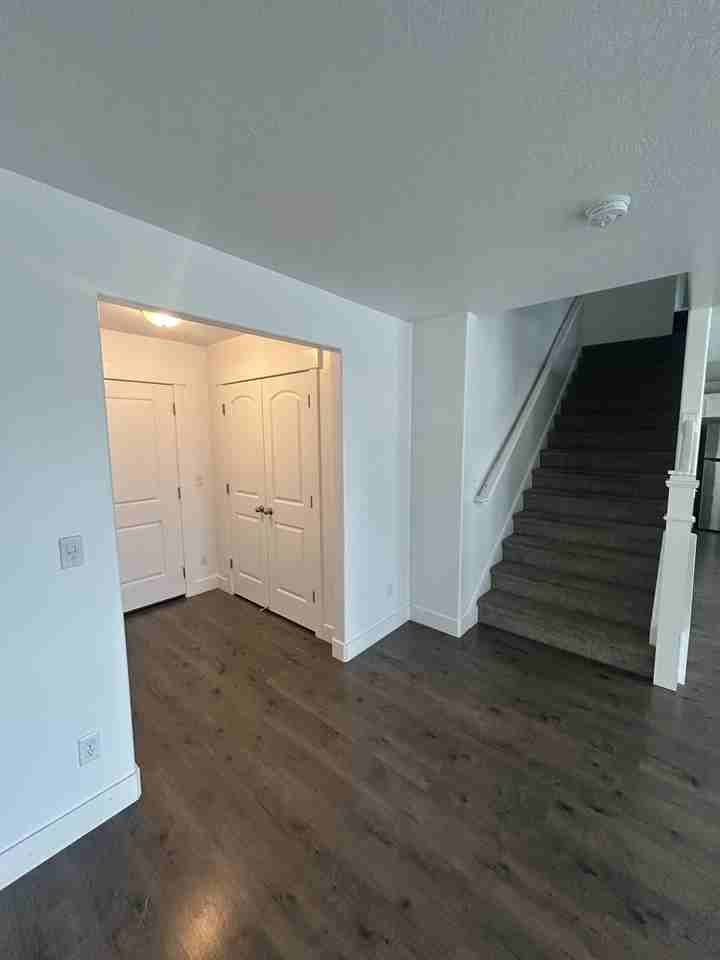 878 W Mckenna Rd - Photo 5 of 11