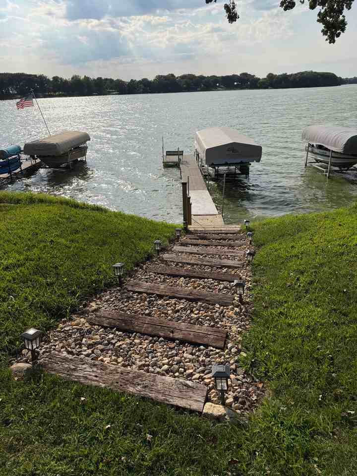 10865 Highway - Photo 2 of 16