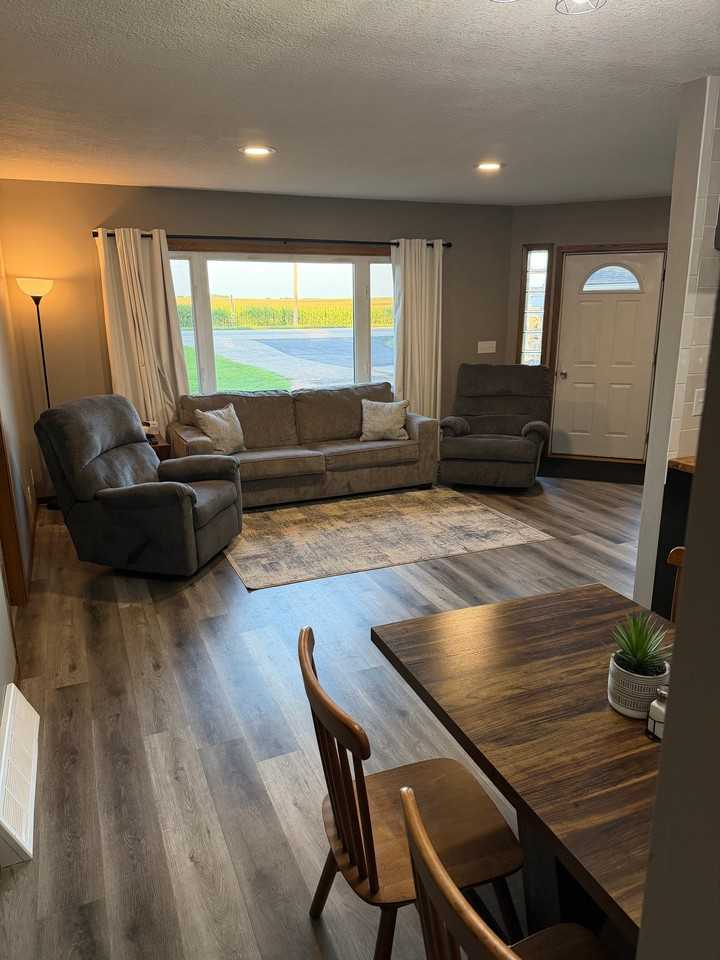10865 Highway - Photo 4 of 16