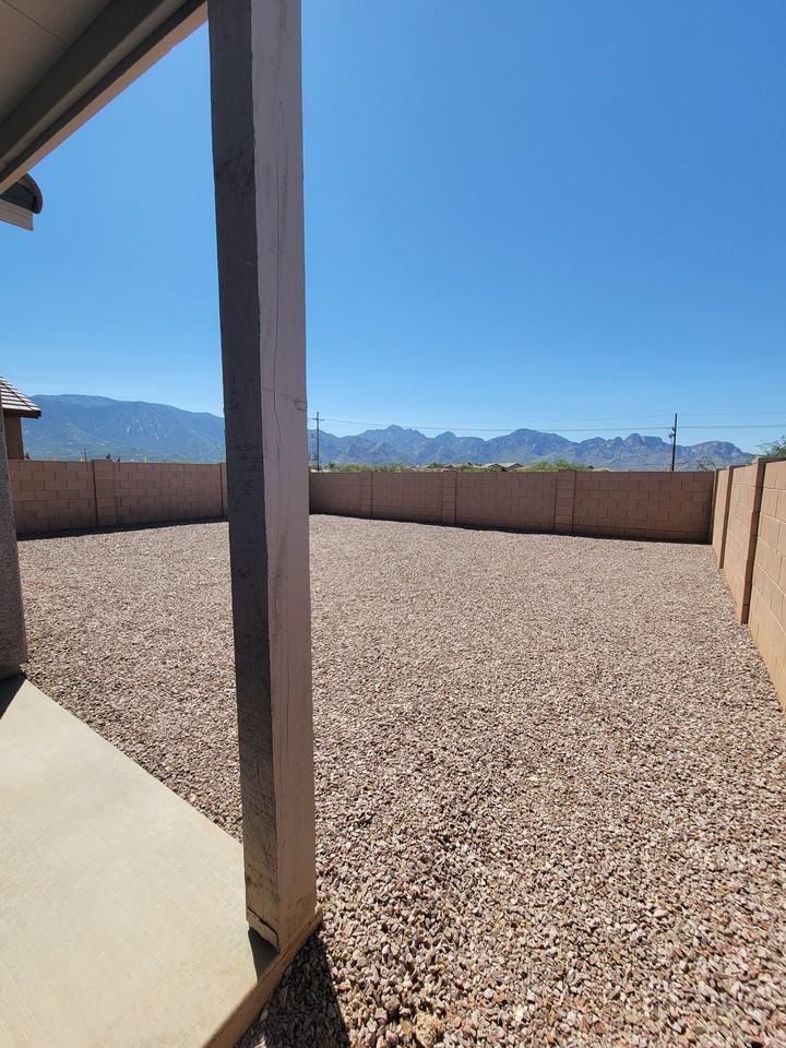 3526 E Violet Ridge Rd - Photo 7 of 20