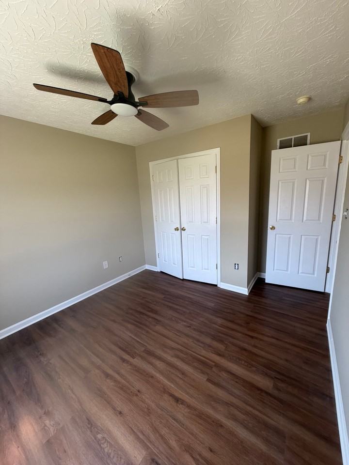 128 Bay Hill Dr - Photo 6 of 11