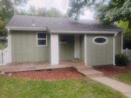 featured image of 1413 W 4th St
