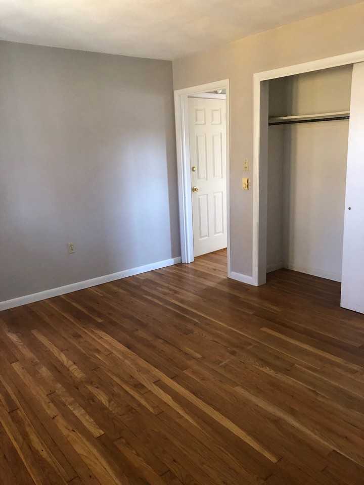 5295 E Trindle Rd #2ndFL - Photo 3 of 4