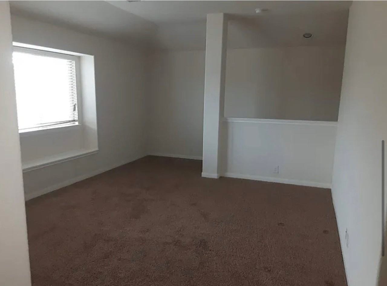 805 Woodmark Dr - Photo 5 of 7