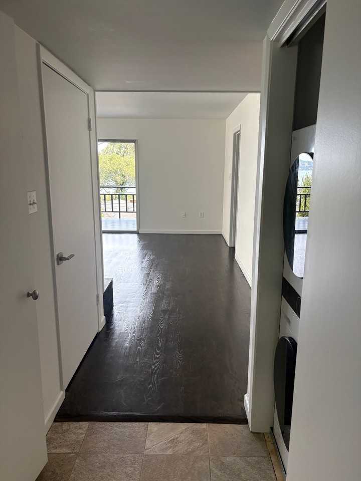 127 Edwards Ave - Photo 2 of 18