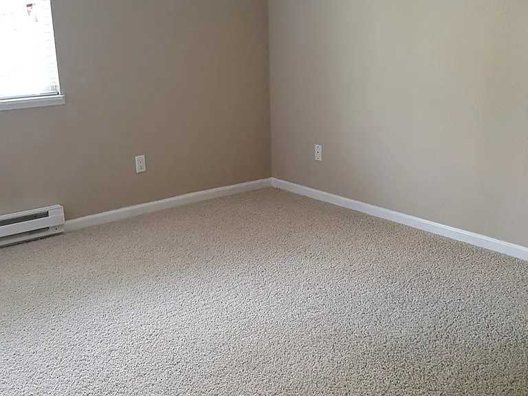 9585 Sw 146th Ter #2 - Photo 5 of 12