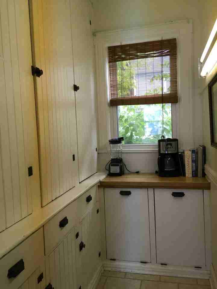 413 Westcott St - Photo 7 of 9