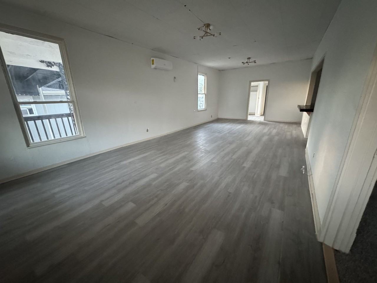 621 E Harris Ave - Photo 4 of 7