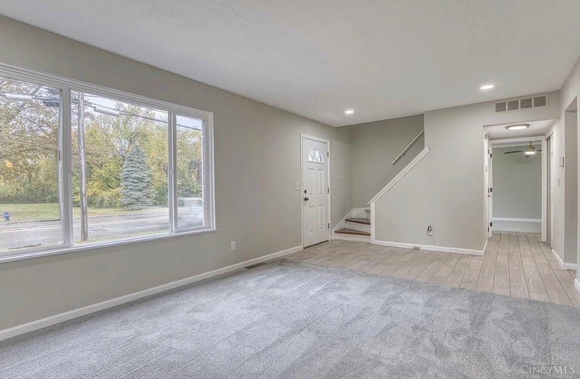 833 W Galbraith Rd - Photo 5 of 13