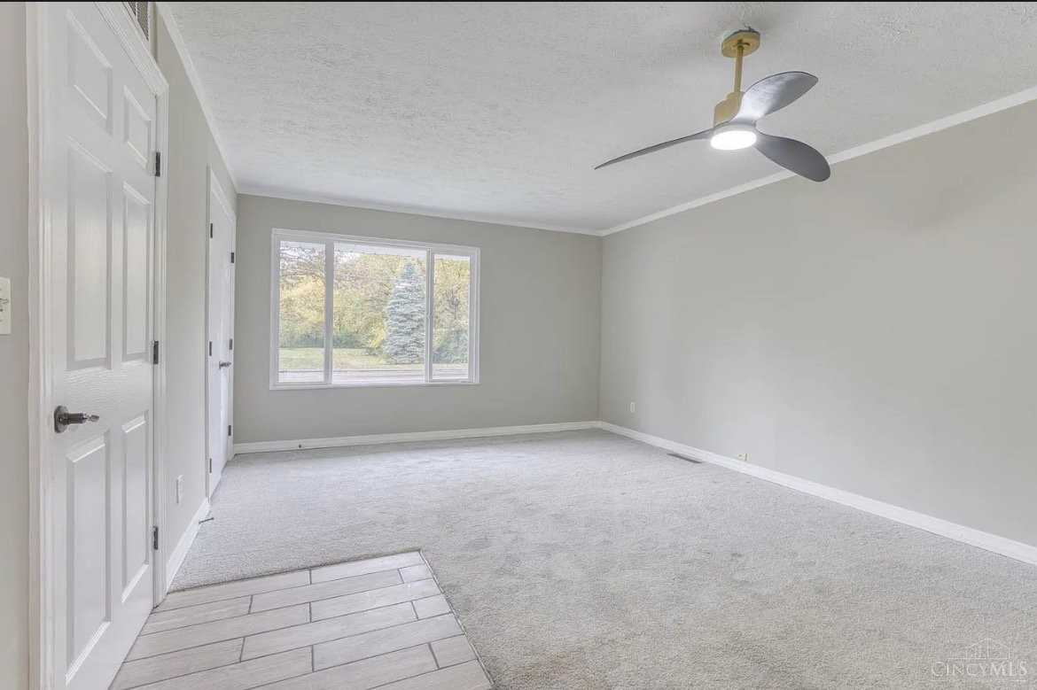 833 W Galbraith Rd - Photo 6 of 13