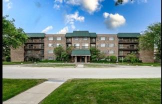 675 Grove Dr - Photo 1 of 1