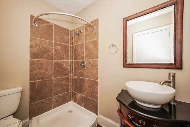 120 W Innes St - Photo 2 of 10