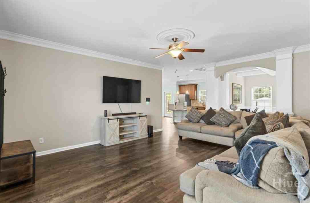 162 Saddleclub Way - Photo 4 of 14