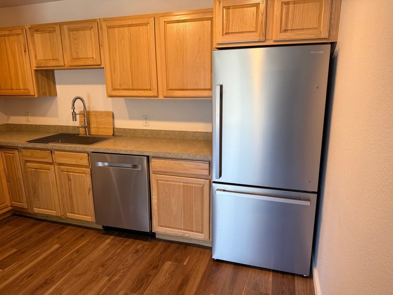 19 Diane Rd #C - Photo 3 of 20