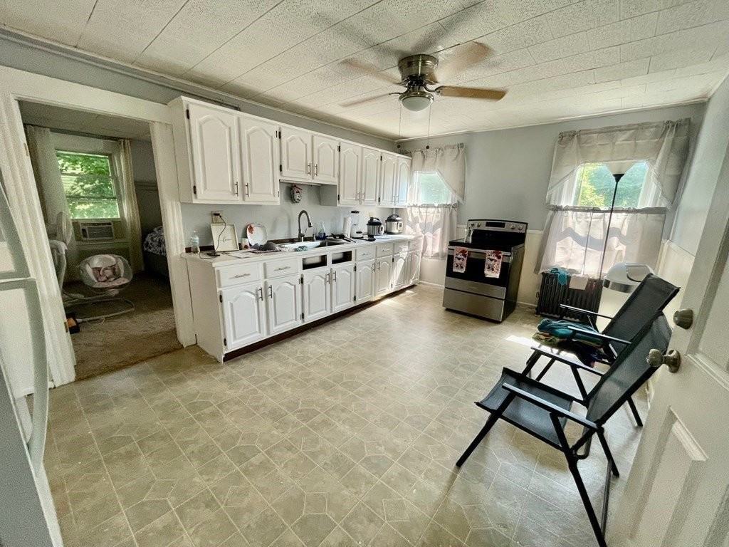 157 Woodland Ave #2 - Photo 4 of 4