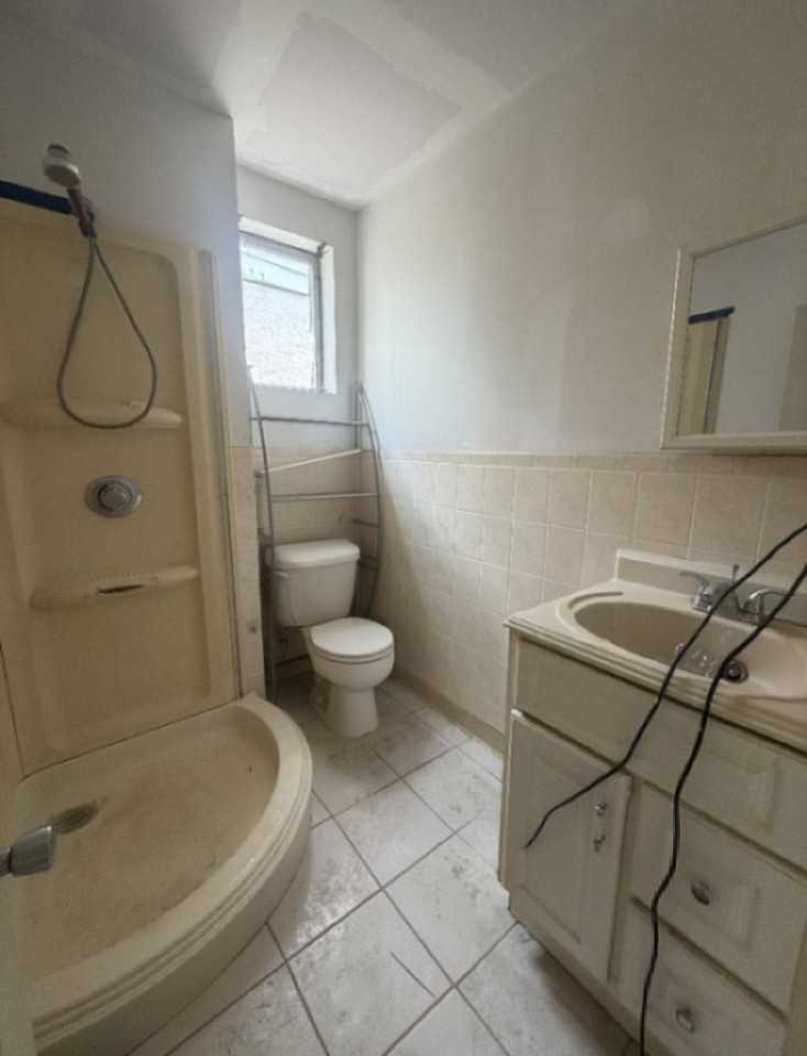 1137 W Porter St - Photo 6 of 7