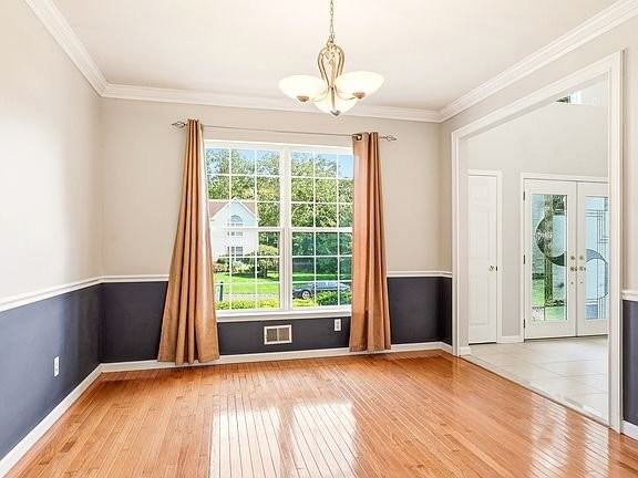 9 Cecilia Ct - Photo 5 of 20