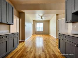 featured image of 1022 W 64th St #2E