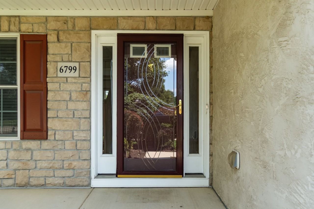 6799 Greenspire Dr - Photo 4 of 43