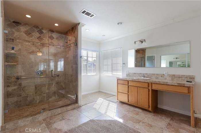 7503 Muller St - Photo 7 of 16
