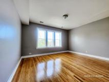 1615 W 78th St #3 - Photo 1 of 1