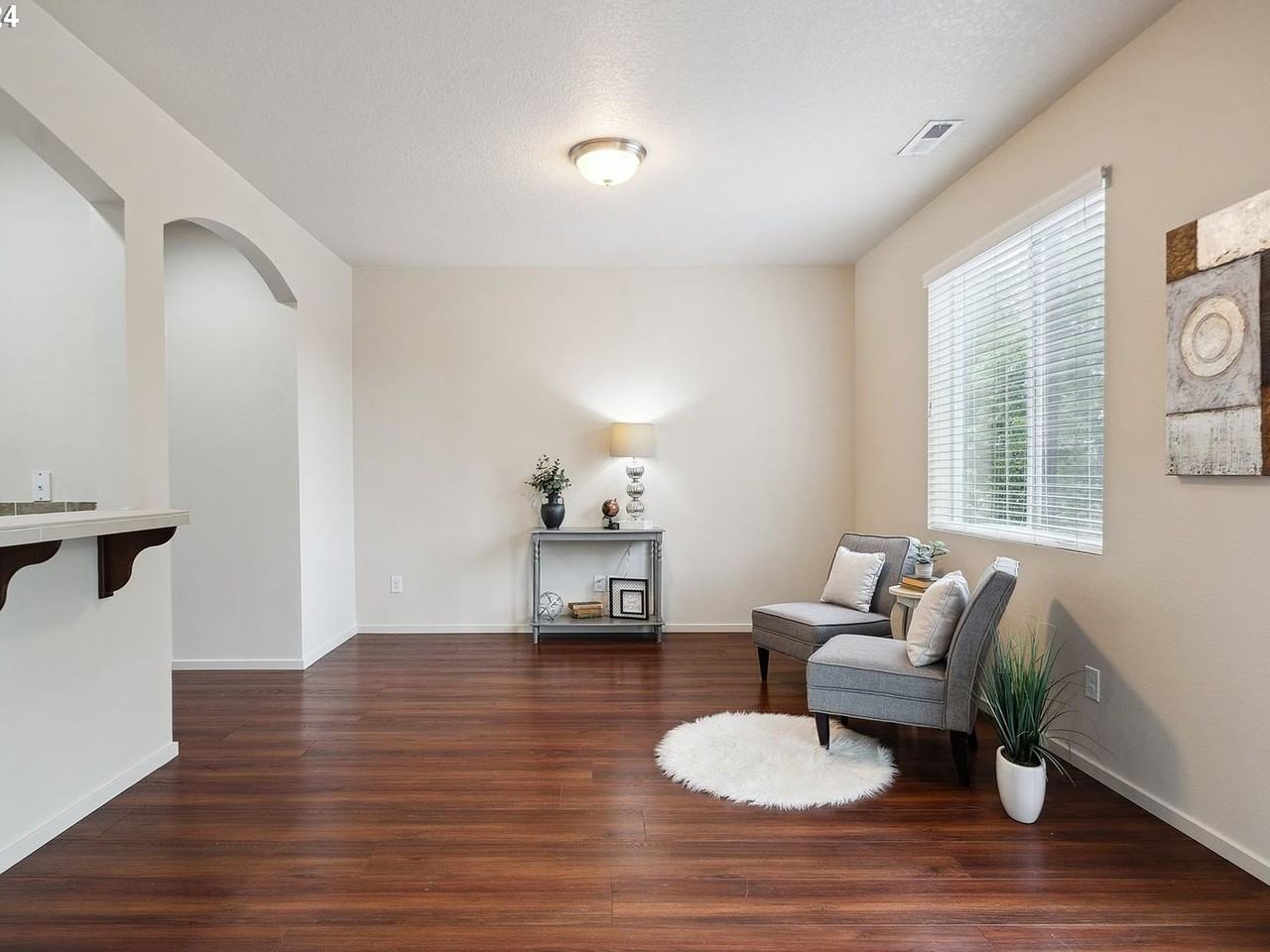 1326 Ne 72nd Way - Photo 6 of 20