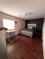 featured image of 6619 Ditmars St