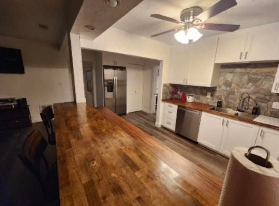 5213 32nd Ter N - Photo 3 of 19