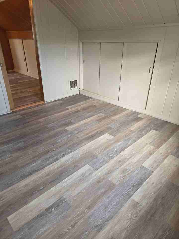 257 N Winton Rd - Photo 2 of 10