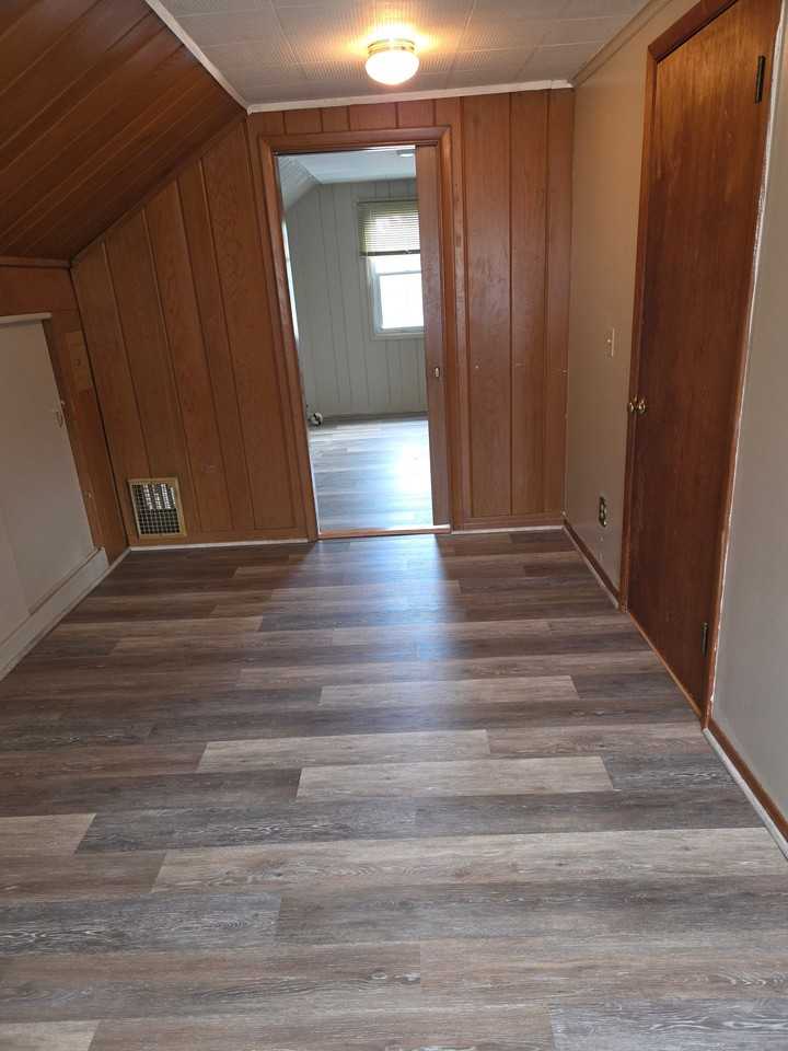 257 N Winton Rd - Photo 7 of 10