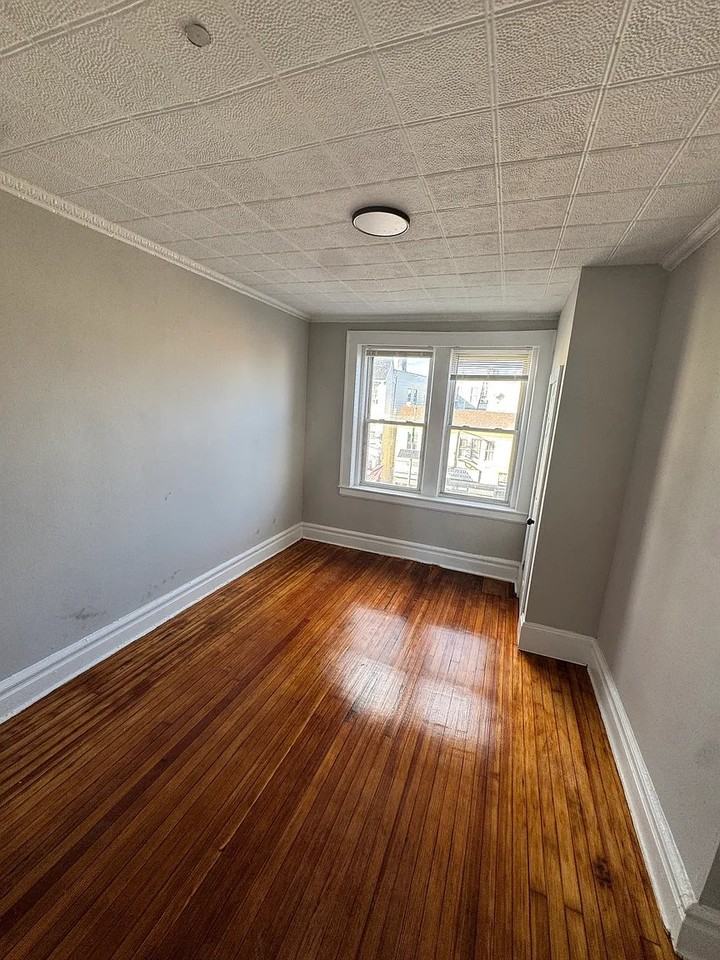 1343 Springfield Ave #51-10 - Photo 3 of 8