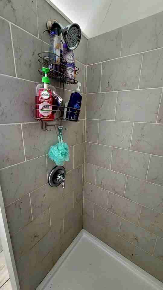 421 W Grace St #303 - Photo 7 of 7