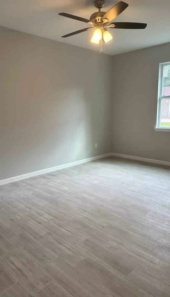 796 Sumner St - Photo 6 of 8